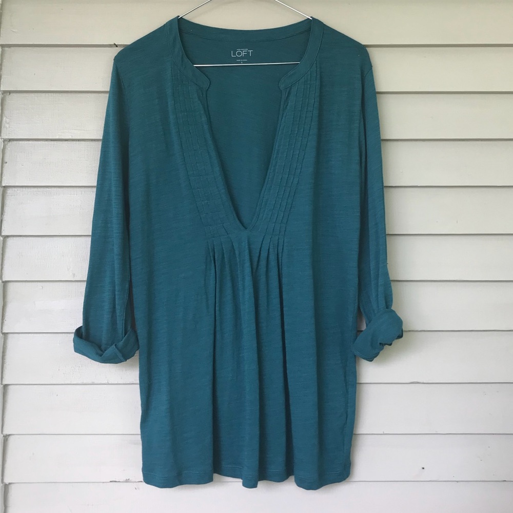 Loft deep v-neck